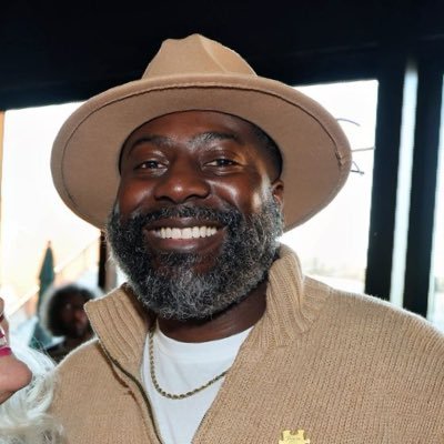 DGOODMANJR's profile picture. Shalom. My filming dream came true as a Jabari Warrior in the epic #MCU film #BlackPanther #WakandaForever & now SAG-E Actor🕴🏾🎬 Praise YAH 🤲🏾 #BiGEnergy