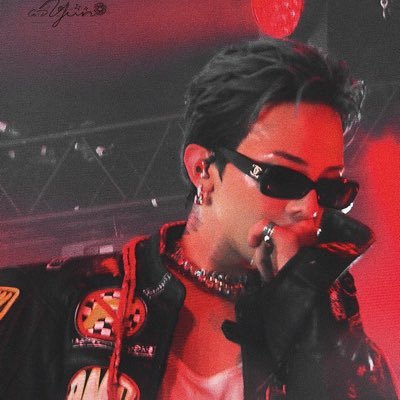 Caligo95's profile picture. GOJO SATORU'S WAIFU
xxxibgdragon My Jiyong 
Ꮤ