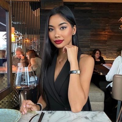 Lauria_crypto's profile picture. THE Laura-verse, welcome to my mind🌏 | Asian-American 🥰 |Crypto whale 🐳 | Promoter 💎| Day trader | Free Daily Trades: https://t.co/J1QW5AxOny...