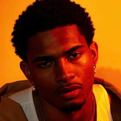 HenshawE71622's profile picture. video editor,AI automation specialist,Graphics designer,Thumbnail designer , Content writer