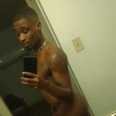 CoreyWil123's profile picture. The Type that's going to keep you on your feet 😂😂😂