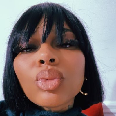 thaboyzmom3_'s profile picture. Old accounts got hacked please follow me 🙏❤️