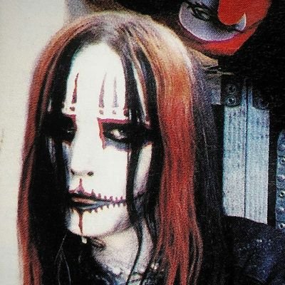 whizkaxz's profile picture. 🤍🖤 ★ art acc: @whizperinkaxs ★ 🏳️‍⚧️🇨🇴🇦🇲🇵🇸 ☭