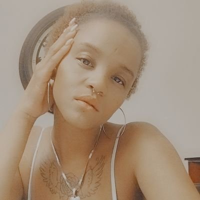 ArmadaKapri's profile picture. Content creator 💦 
P A T
https://t.co/ISIjOrlk7R