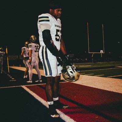 Carsonlewis864's profile picture. LB 6’0 225 2 years of eligibility left! Sports Management Major