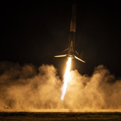 _morgan11_'s profile picture. rocket and planes are cool.