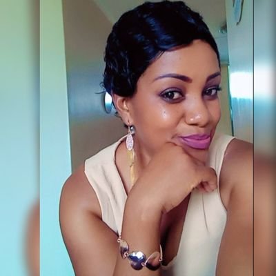 FungaiSanie's profile picture. Never wanted the easy way,,always willing to hustle.