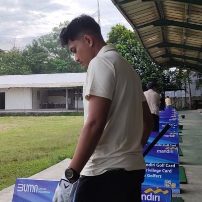 bynugroho_'s profile picture. L12B