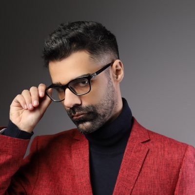 LipeOliveira's profile picture. Gaymer and PROUD. 🎮🏳️‍🌈