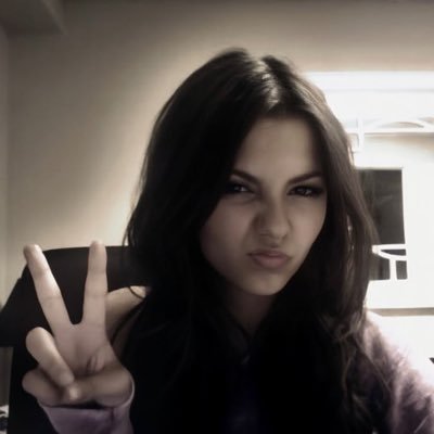 justsinn_'s profile picture. I love anime and video games and like to make new friends main|@AkimboSinn 🍃