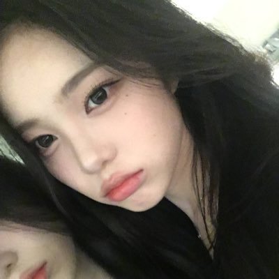jeongreean's profile picture. A pea among the apples