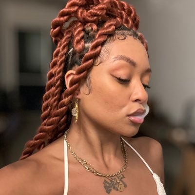 794xbabi's profile picture. eu posto mta besteira desculpa