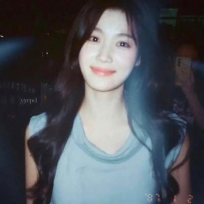 yuxiaeo's profile picture. forever-a-miumiu-girl