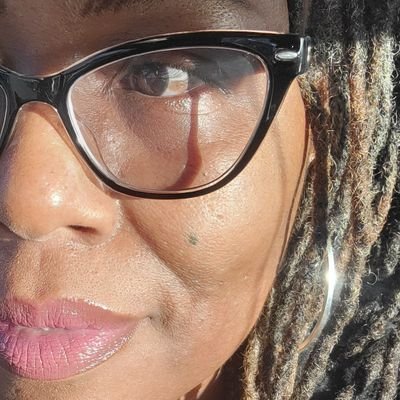 AngiPrettyPetty's profile picture. Imperfect Christian, #Royals, #Chiefs, #Mizzou #teamflats, pretty natural nails 💅🏾, 🪴 and hummingbirds!   PMII= my pretend son ☺💜