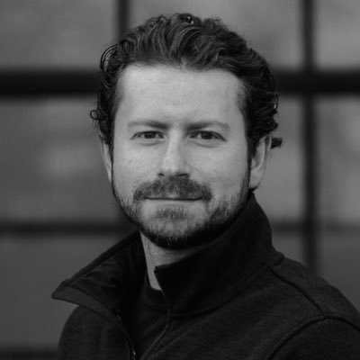 d_berberi's profile picture. Brand designer & photographer