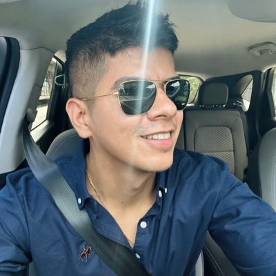 KikeMtnz's profile picture. Sueño como niño, trabajo en lo que mas me gusta, Como Einstein no tengo talentos especiales pero si soy profundamente curioso”