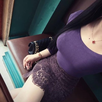 Yehudpoemp's profile picture. 买到喜欢的内衣确实会让人开心。