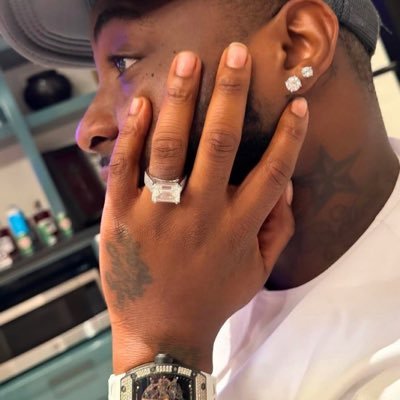 Russellahinkle's profile picture. Crypto 🚀 Current Event ⏳Investment Community 💰30BG! 🚨 #Bitcoin #XRP✨ @realmadrid 🤍⚽️