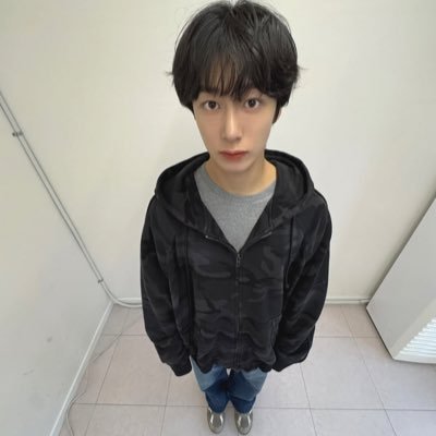 yxnez0's profile picture. 