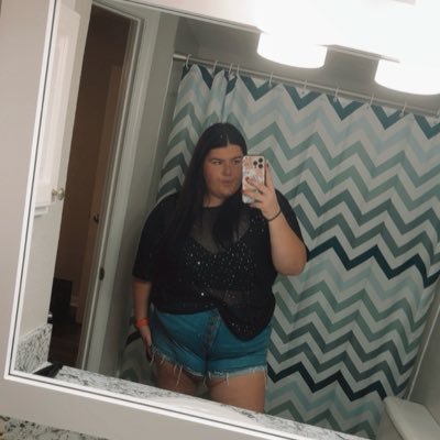 Caitlin_L18's profile picture. Florida 🐊’24