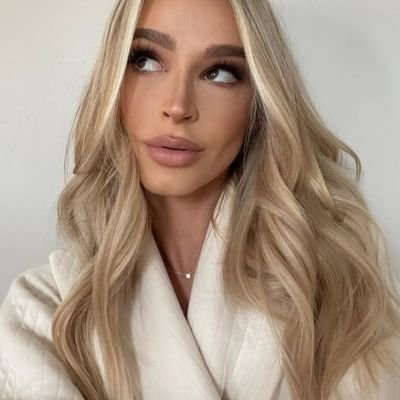 Lolo1347476's profile picture. Guided by love, grounded in faith, and built on trust. I believe that real love grows through honesty, patience, and kindness. 🙏💕