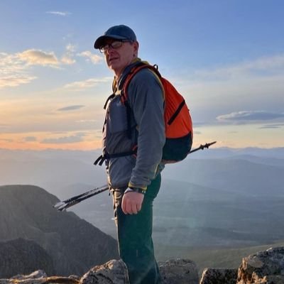 LiveToMove's profile picture. On a mission to reduce sedentary living. More movement = more life.