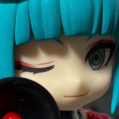 S4rboux's profile picture. 雑、学術、日常、癖はひとつまみ @D4rboux のサブです。 ユーモアは知性と品性