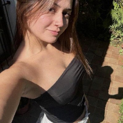 Dobellaa_'s profile picture. 18yo • soft smile strong mind 💭