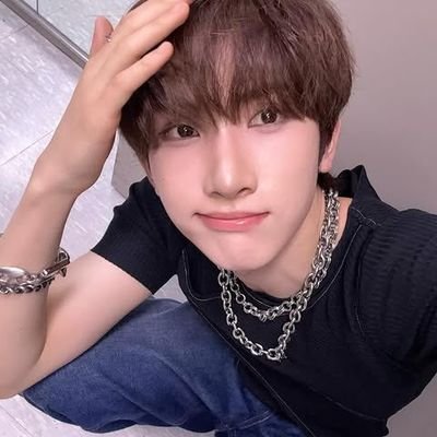 seeunbxt's profile picture. 