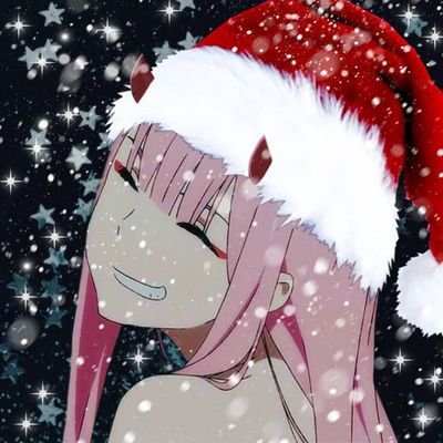 c0mfypill's profile picture. idk what to put here except i am evil don't flirt with me