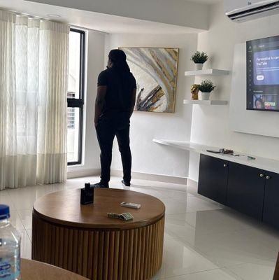 elsinkiHh's profile picture. fizik foumi🐜, fòs elefan👣