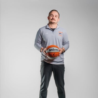 CoachHeathCHS's profile picture. Head Girls Basketball Coach and Boys and Girls Golf Coach @CrescentGBB, High School English teacher, @oueducation alum.