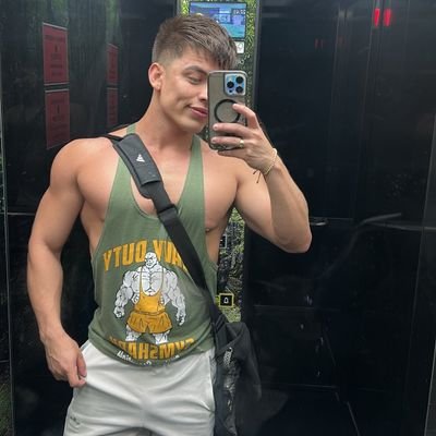 salassi78947's profile picture. Gay man kind ❤️