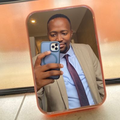 KaraboNotMoroka's profile picture. unverified but deniably interesting. My tweets age like avocado. 404 bio not found! Please expect glitches. Not flirting just naturally engaging.
