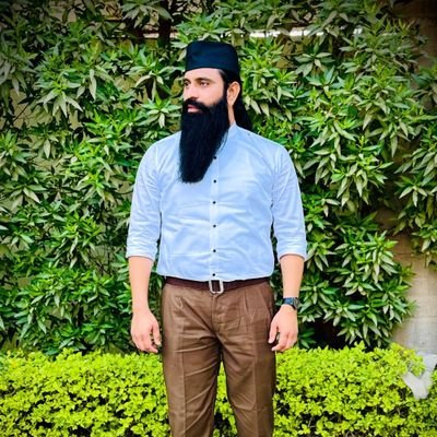 Surendr90490342's profile picture. 