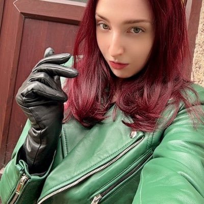 GoddessRedheadG's profile picture. ✨ 22.22 DM FEE ✨ British Brat Goddess 🇬🇧 | 5’11 •Size 7🦶🏻• size 8-10 Clothes•😈 ✨You exist for my pleasure https://t.co/uMsr6k6MoH