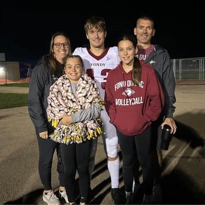 gruett84's profile picture. God, Family, Country & The Green Bay Packers, in that order! #BackTheBlue #AmericaFirst #FreedomOverFear #MAGA #DoYourJob This is my pride flag! 🇺🇲