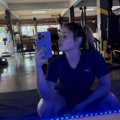 Fiorellla11_'s profile picture. 18 • too chill for noise 💅