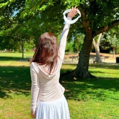 liuRebecca_'s profile picture. I like to go hiking, see the nature, cook, travel and play golf.