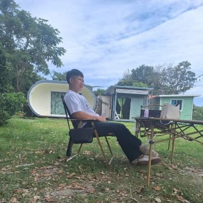 sakseepanow's profile picture. 