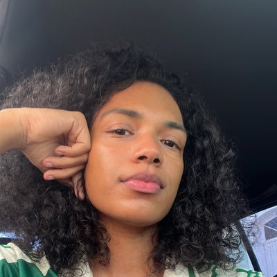 peixuxa_'s profile picture. Tupi or not Tupi?