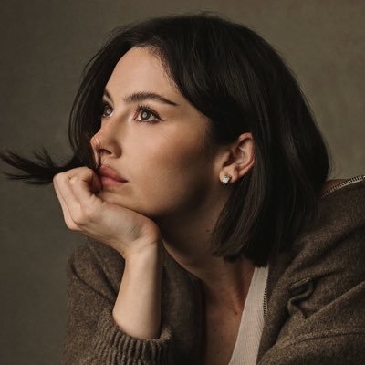 showgirlera's profile picture. the prophecy x long story short