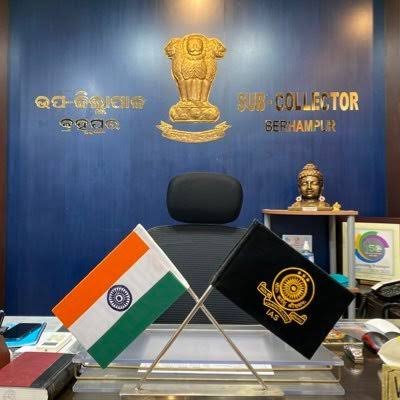 rojgarunity1076's profile picture. 