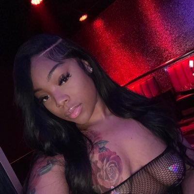 onlyone100k's profile picture. a new wave🫧⭐️🤍