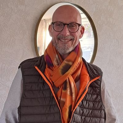 Mars_OuweDibbes's profile picture. Man van @poolhondje #05-11-2024 🥂💍/ 
Luna 🐶 /Shirts &Shoes👞  
|Geniet v Bitterbal, 🍺,🥃,🍷|
🌝Chagrijnig is niet aan mij besteed |
Altijd vroeg wakker⏰