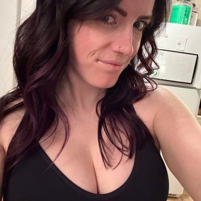 graciewaaifu's profile picture. Hello X🙋🏽I'm retires from instagram can i get new friends here in twitter💘💘https://t.co/BnFrBP2i2v