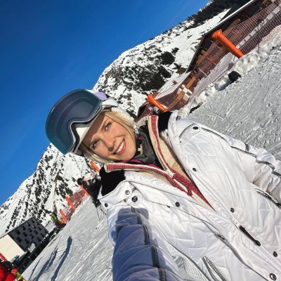 usa_livingston's profile picture. I build I explore I breathe💌
I chase ideas across cities
invest in Fashion👗
and fall in love with the world again and again
Vision. Venture. Vogue