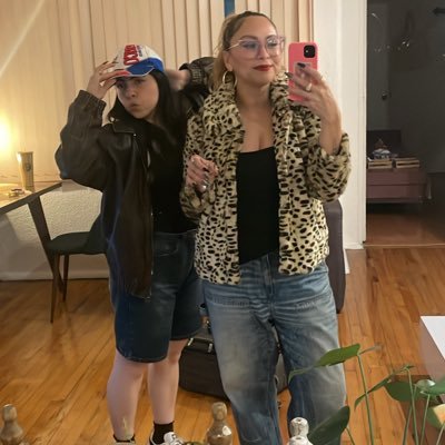 la_tuz's profile picture. 🧙🏻‍♀️ 🔮 ✨ / Ella, She, Her / Tarotista, Chamana, Astróloga / #WuTangForever / #ACAB #FTP /💜💚/🇲🇽