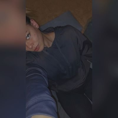 trancapalancaa's profile picture. Inescrutable. No sé si me explico.

Discutidora nata.
Acomplejada.
Emocionalmente compleja.
Intento de casi.

El café y vos.

Mgüe-Mza.