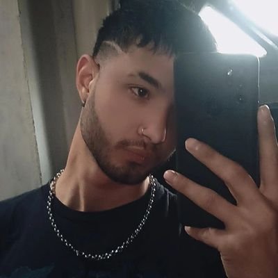 AlanVSLibertos's profile picture. Peroncho 🇦🇷☀️ | Leonino ♌ |  Futuro contador UNSAM 📚 | Soldado de Grabois y la Liga de la Justicia Social ✌🏻🔥